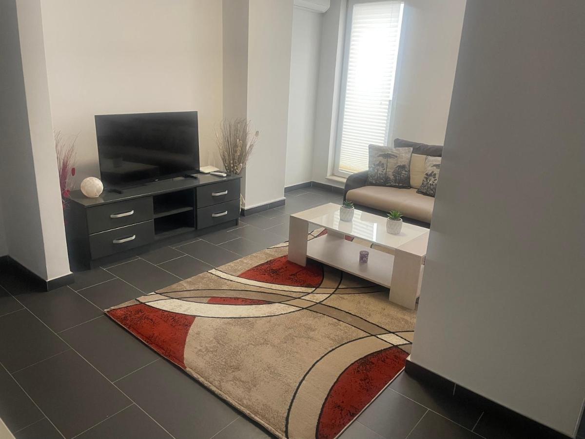 Apartament Cluj Флорешть Екстер'єр фото